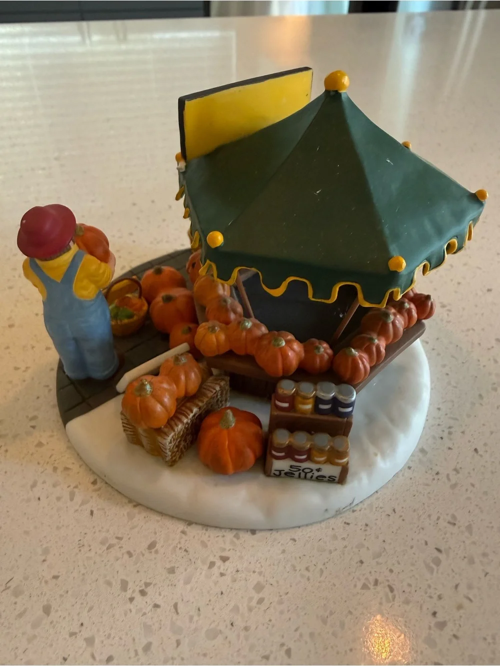 Department 56 detailed seasonal